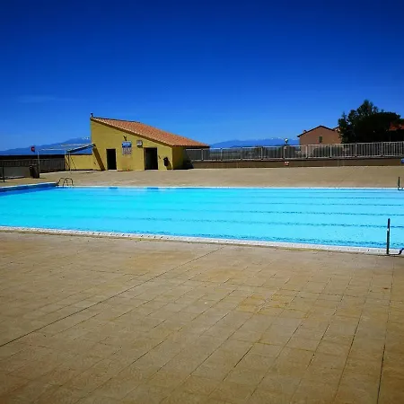 2 Pieces Avec Piscine, Parking, Salle De Sport, 4 Couchages A Port Barcares - Fr-1-195-45 *