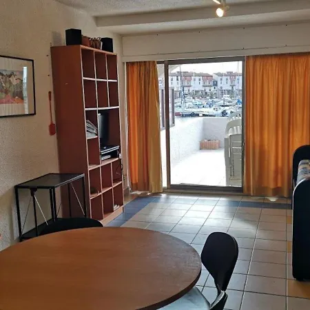 2 Pieces Avec Piscine, Parking, Salle De Sport, 4 Couchages A Port Barcares - Fr-1-195-45 Lejlighed *